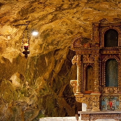 le grotte di san giovanni d'Antro