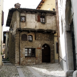 La Casa Medioevale