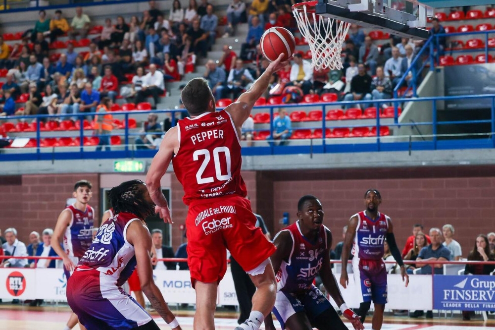 La UEB Gesteco sfiora il blitz a Mantova che vince 78-73