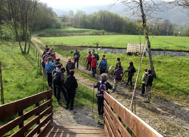 Una camminata tra gli invisibili il Paese abbandonato, le Krivapete, i Santi. Più leggenda che storia. 